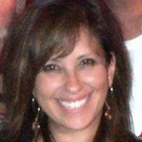 Meet your Posher, Carla - Picture 1 of 1